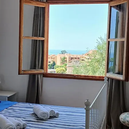 Sunhome Sea View And Direct Access