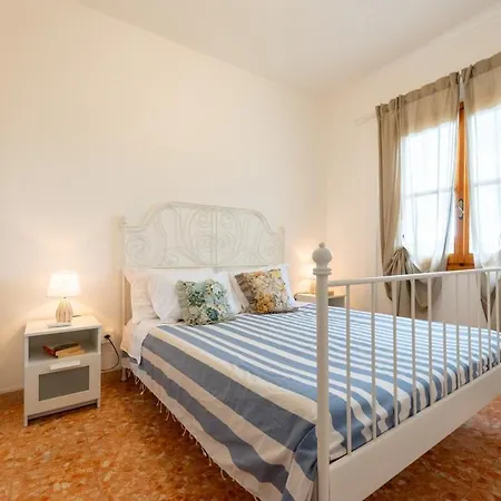 Sunhome Sea View And Direct Access Vakantiehuis *