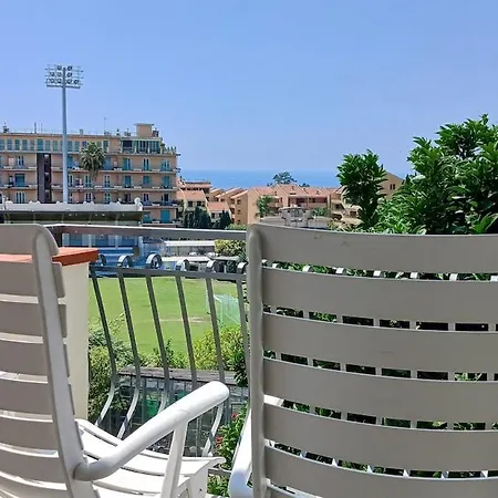 Sunhome Sea View And Direct Access San Remo