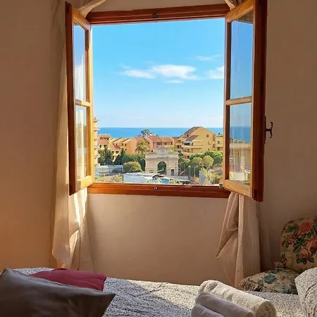 Sunhome Sea View And Direct Access